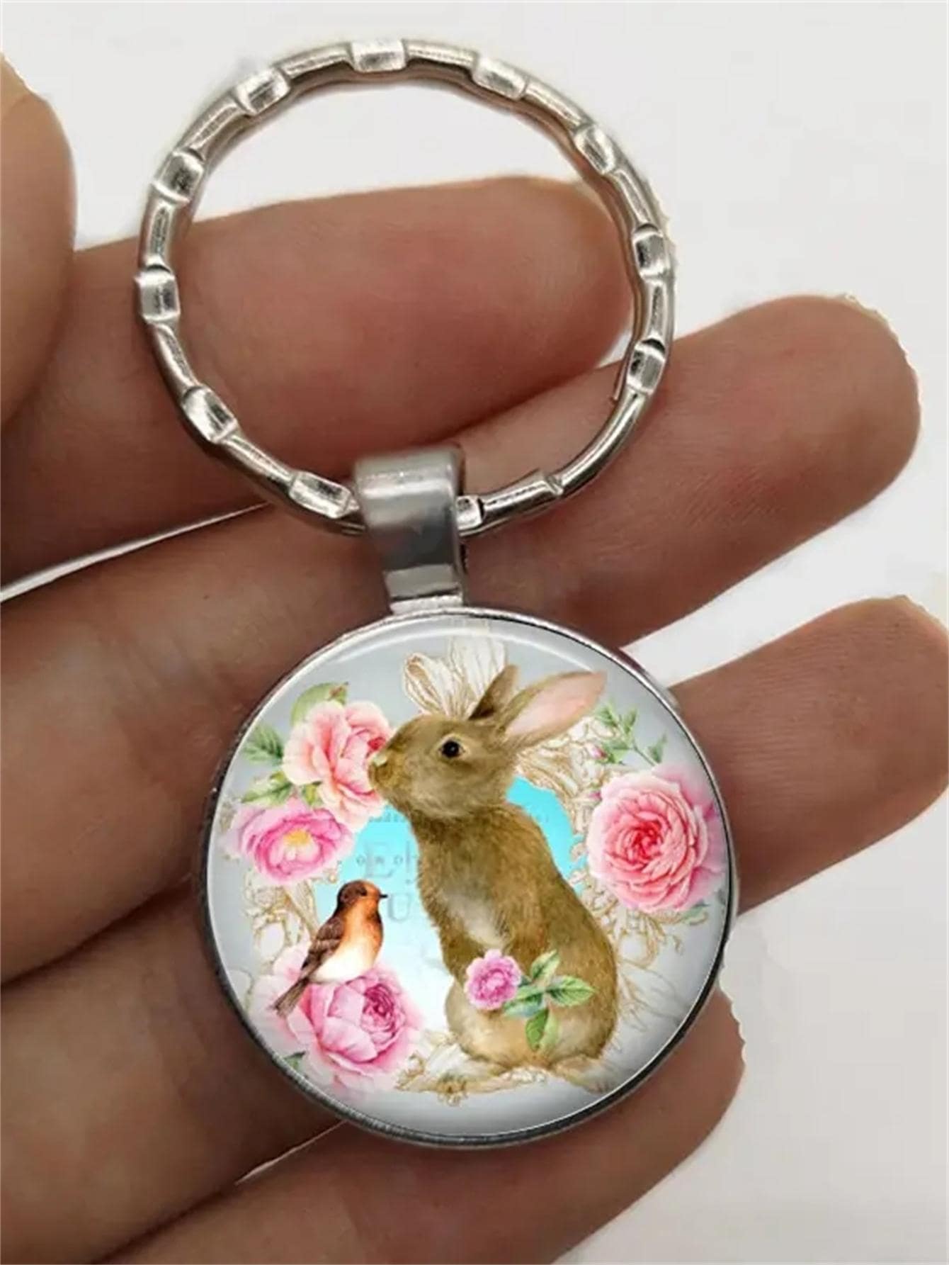 The Rabbit and the Robin Keyring On hand
